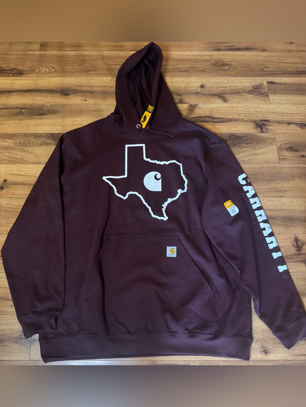Carhartt Men’s Texas Logo Hoodie in Maroon